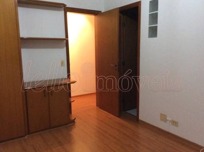 Apartamento para alugar com 4 quartos, 160m² - Foto 5