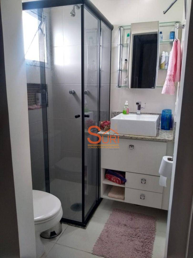 Apartamento à venda com 2 quartos, 70m² - Foto 5