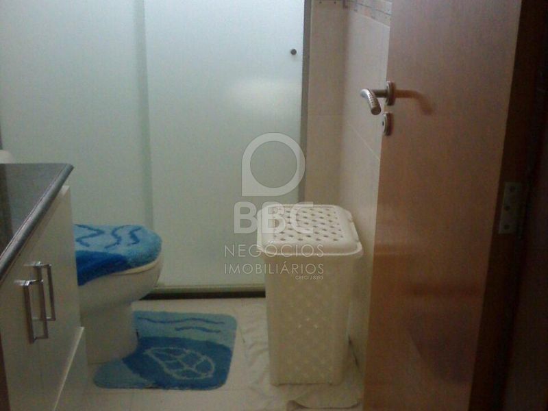 Apartamento à venda com 3 quartos, 137m² - Foto 25