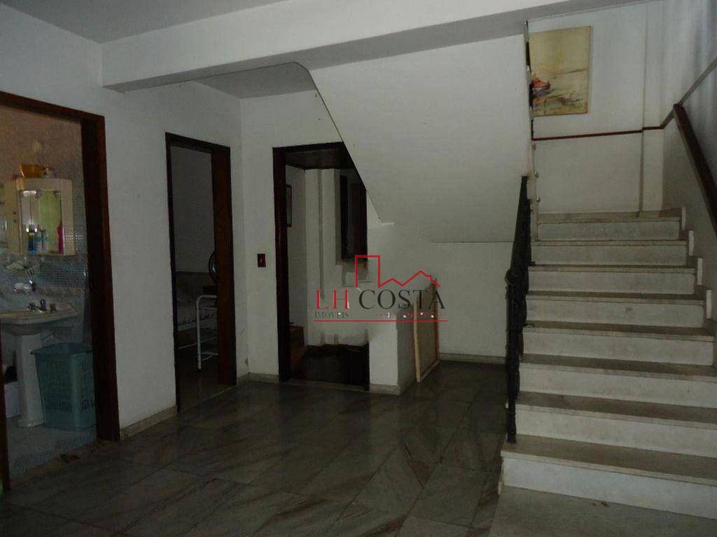 Casa à venda com 5 quartos, 605m² - Foto 21