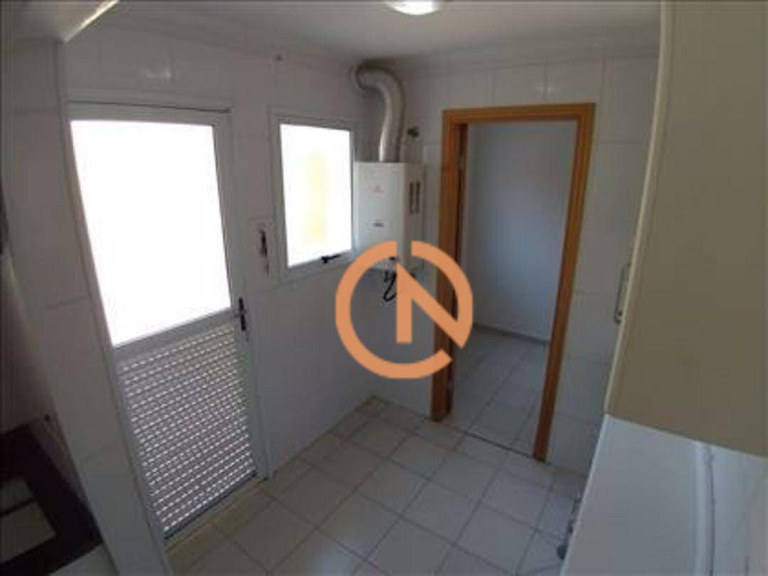 Casa à venda com 4 quartos, 217m² - Foto 19