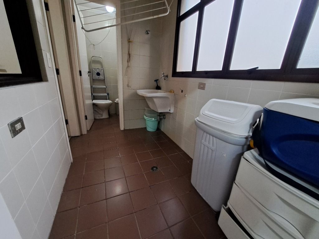 Apartamento à venda com 4 quartos, 160m² - Foto 28