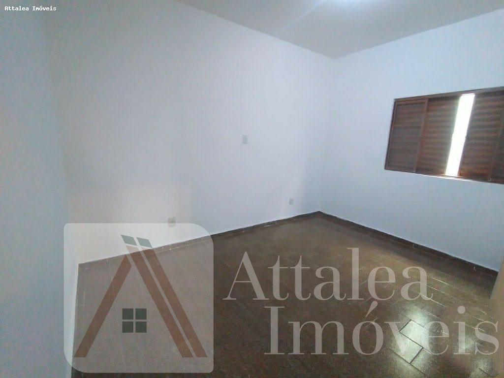 Casa à venda com 3 quartos, 207m² - Foto 19