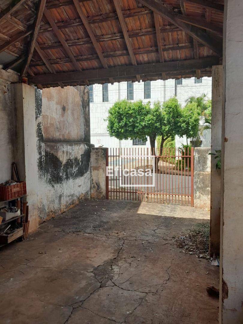 Casa à venda com 3 quartos, 140m² - Foto 5