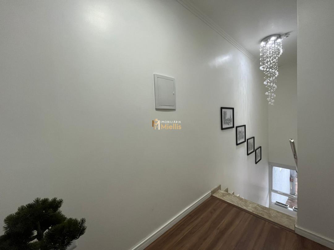 Casa à venda com 3 quartos, 112m² - Foto 7