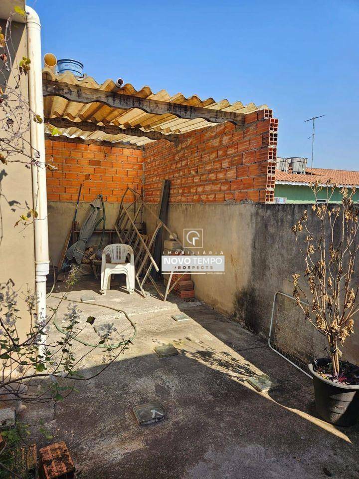 Casa à venda com 3 quartos, 200m² - Foto 24
