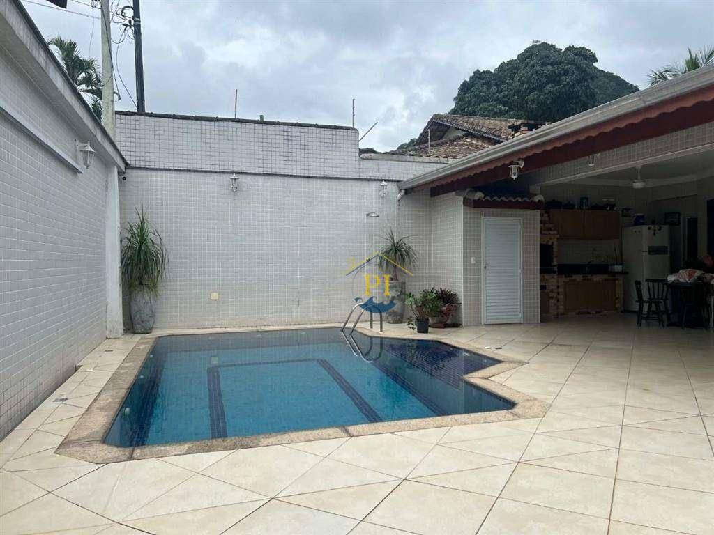 Casa à venda com 3 quartos, 200m² - Foto 9