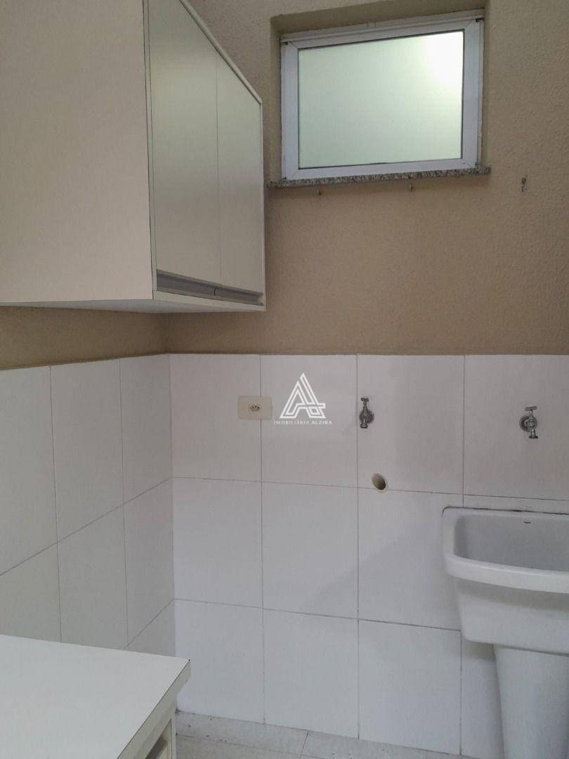 Apartamento à venda com 2 quartos, 45m² - Foto 2