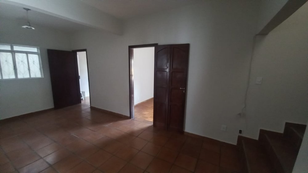 Casa à venda com 4 quartos, 222m² - Foto 20