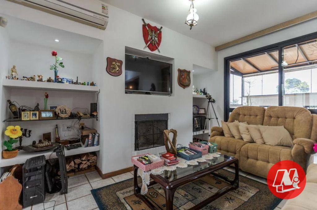Apartamento para alugar com 3 quartos, 206m² - Foto 20