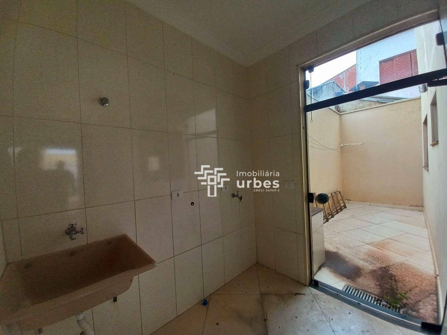 Casa à venda com 3 quartos, 170m² - Foto 13