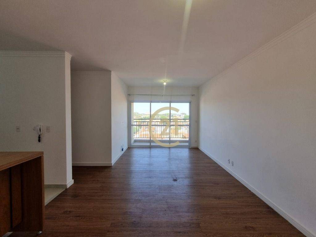 Apartamento à venda com 2 quartos, 77m² - Foto 1