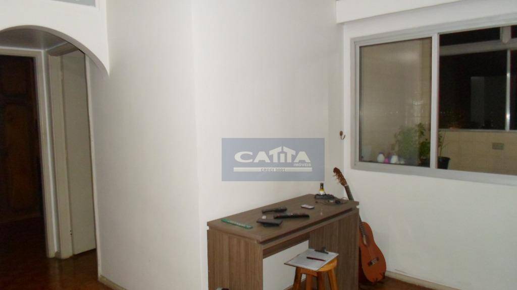 Apartamento à venda com 2 quartos, 73m² - Foto 1