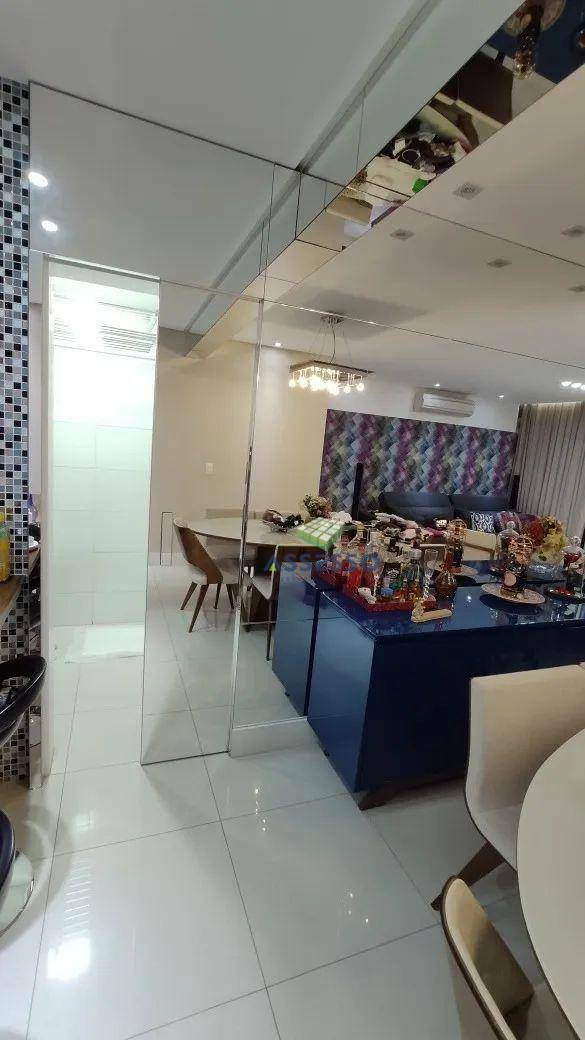 Apartamento à venda com 3 quartos, 96m² - Foto 3