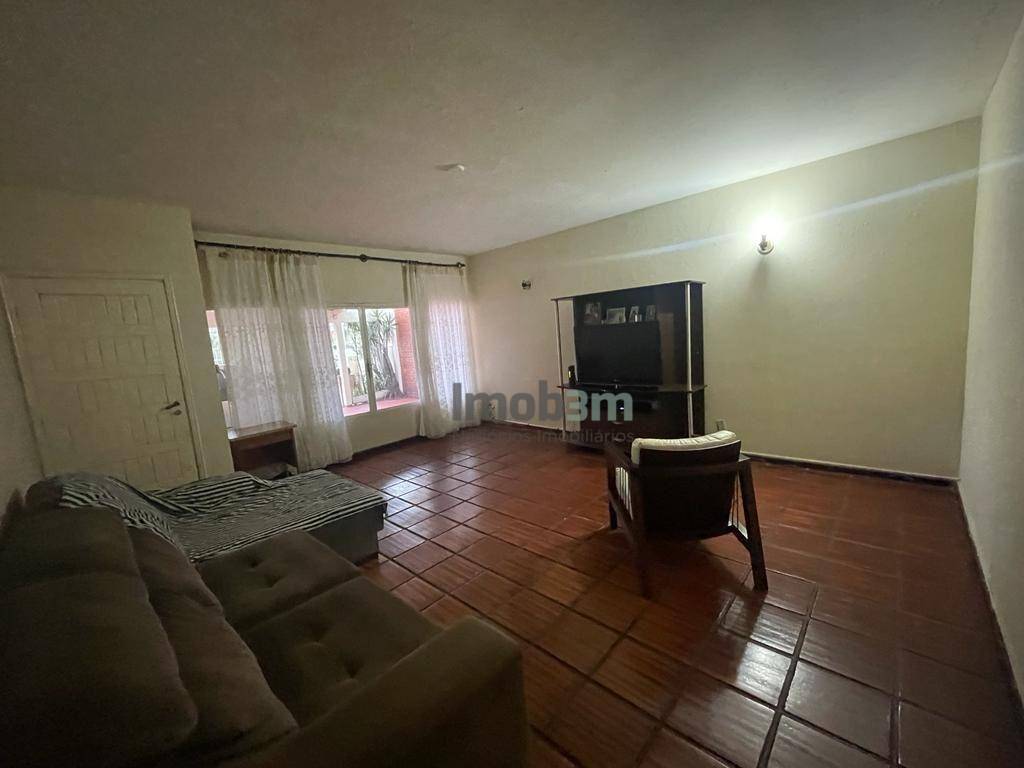 Sobrado à venda com 3 quartos, 250m² - Foto 2