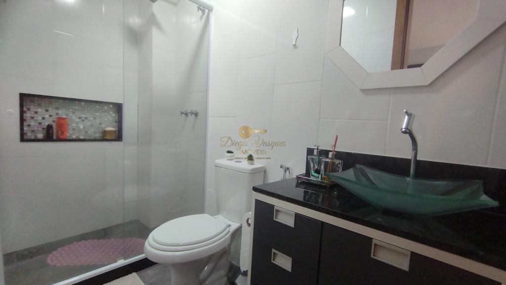 Apartamento à venda com 2 quartos, 79m² - Foto 5