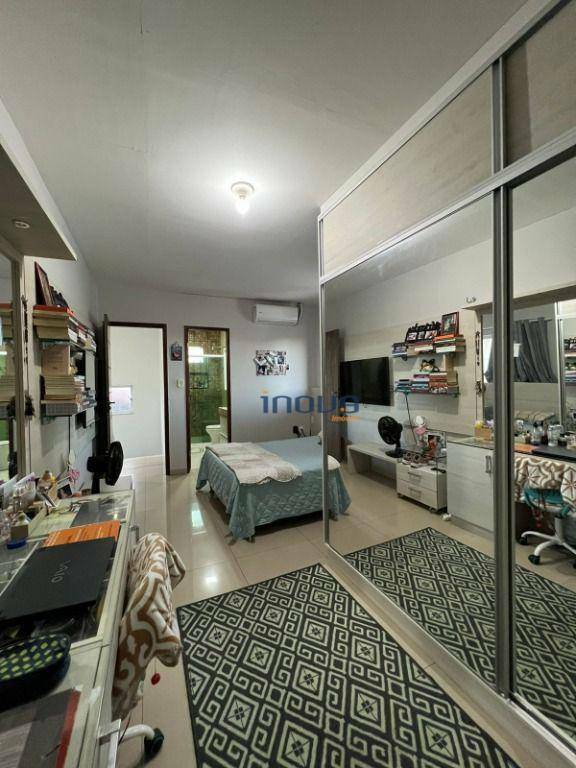 Casa de Condomínio à venda com 4 quartos, 220m² - Foto 11