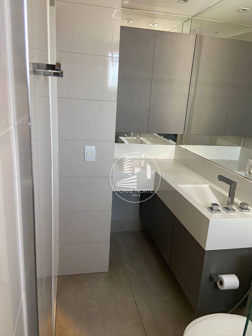 Apartamento à venda com 2 quartos, 66m² - Foto 11