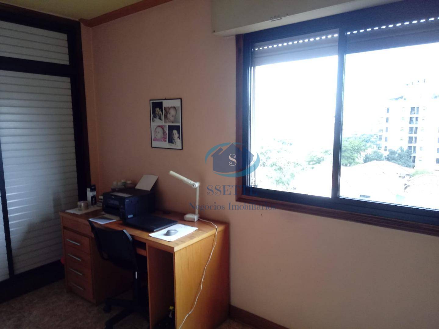 Apartamento à venda com 2 quartos, 100m² - Foto 4