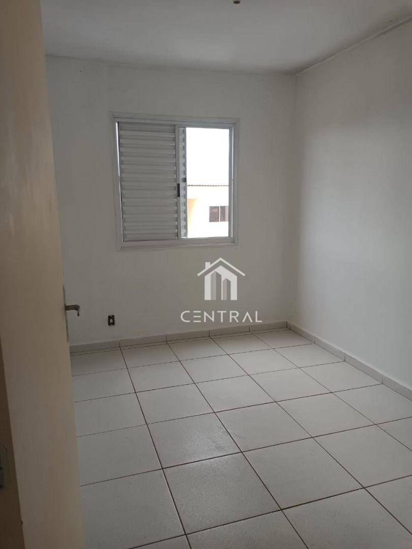 Apartamento à venda com 2 quartos, 42m² - Foto 11