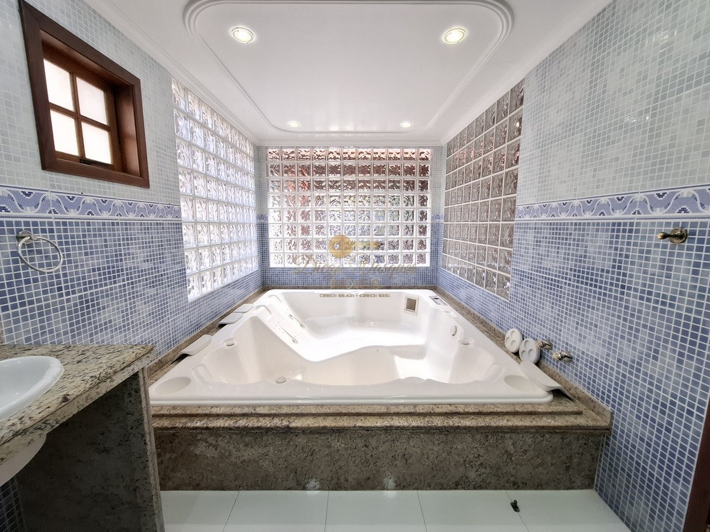 Casa de Condomínio à venda com 6 quartos, 3850m² - Foto 16