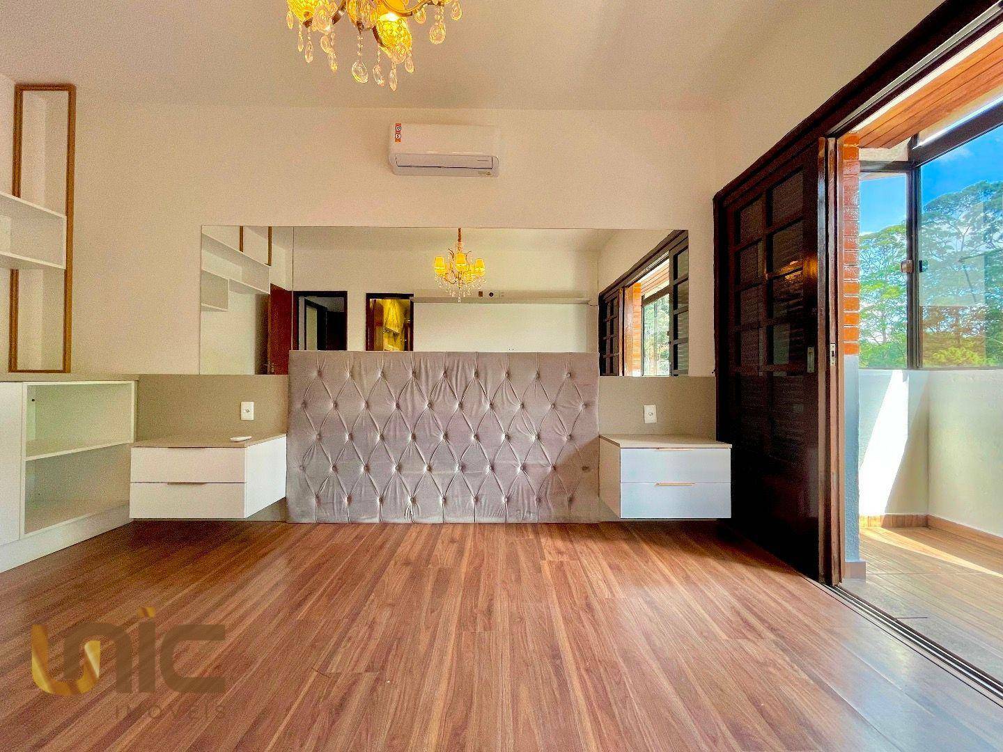 Casa de Condomínio à venda com 4 quartos, 197m² - Foto 23