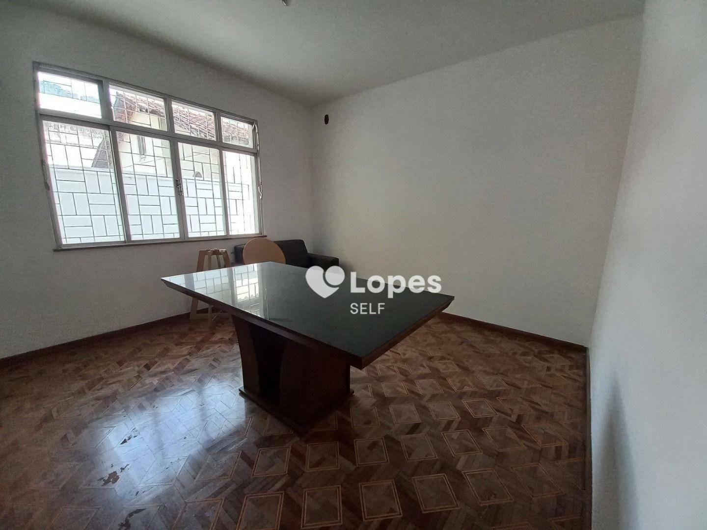 Casa à venda com 6 quartos, 450m² - Foto 10