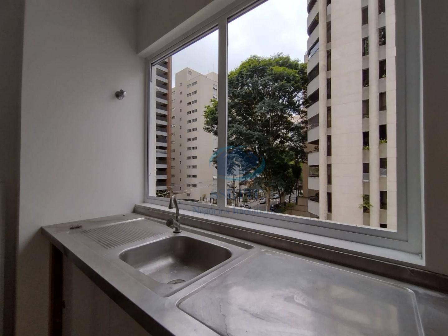 Apartamento para alugar com 3 quartos, 157m² - Foto 27