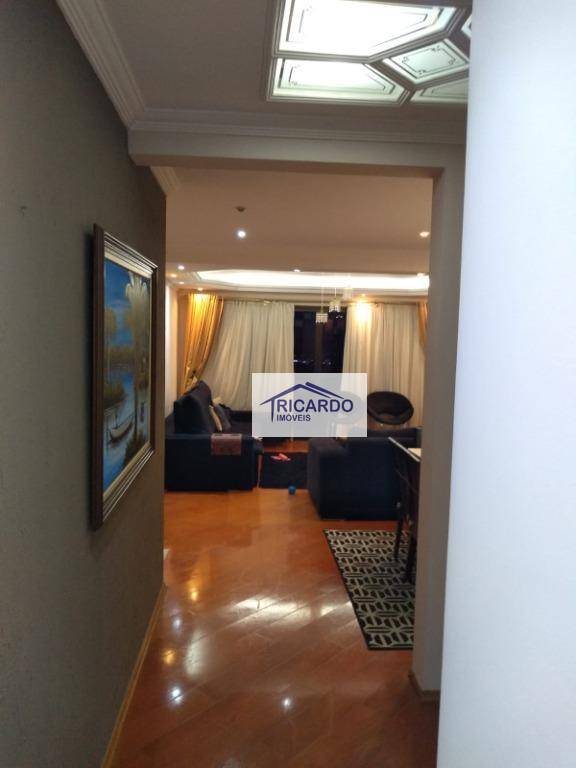 Apartamento à venda com 3 quartos, 140m² - Foto 19