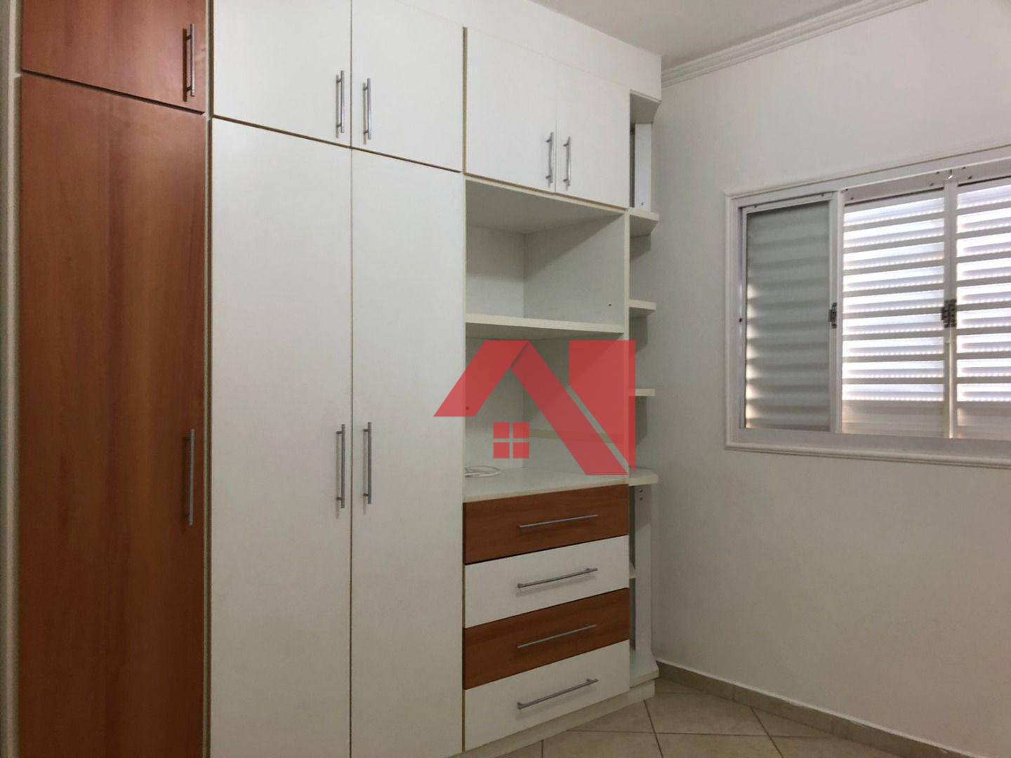 Apartamento à venda com 3 quartos, 90m² - Foto 5