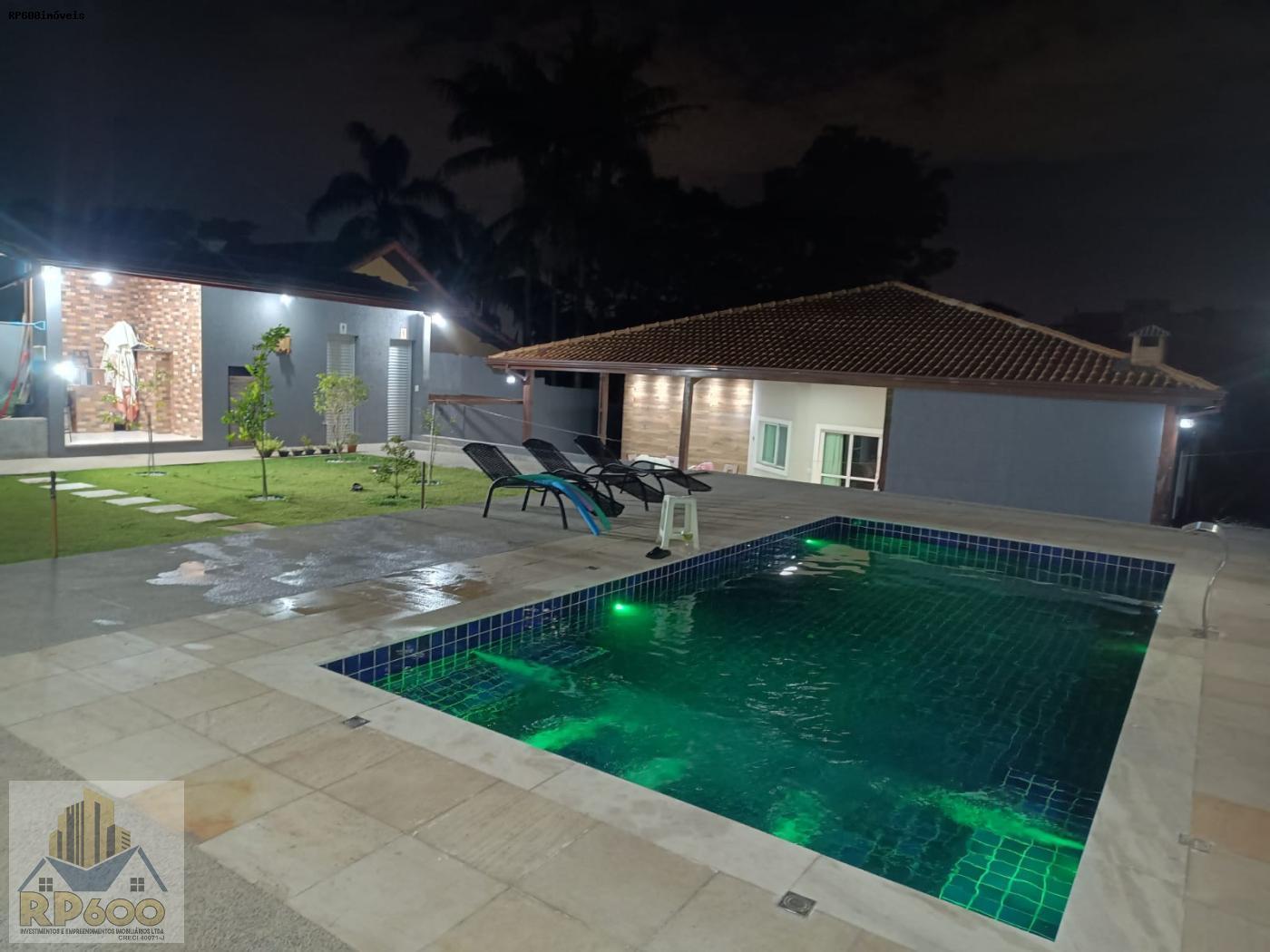 Casa de Condomínio à venda com 4 quartos, 800m² - Foto 2