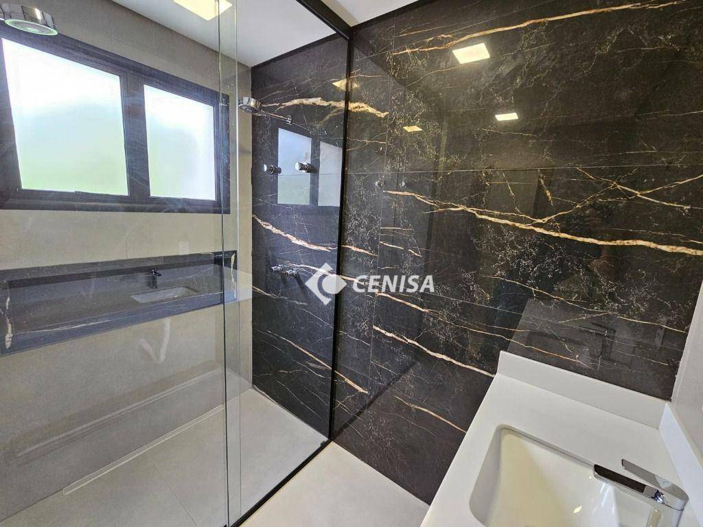 Casa de Condomínio à venda com 3 quartos, 251m² - Foto 42