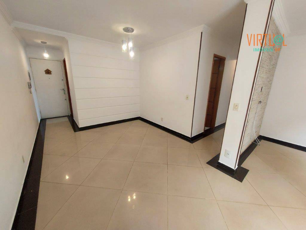 Apartamento para alugar com 2 quartos, 65m² - Foto 4