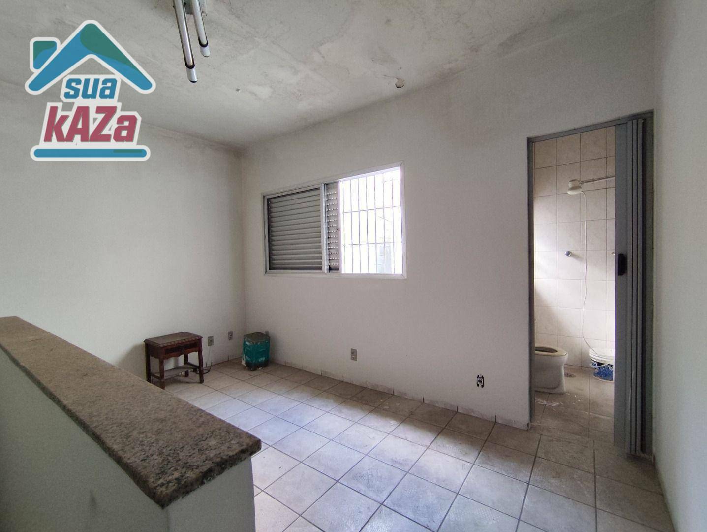 Casa à venda com 6 quartos, 230m² - Foto 38