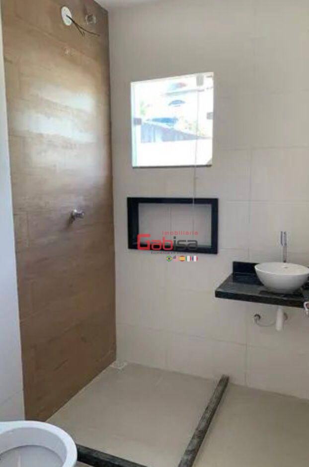 Casa à venda com 2 quartos, 60m² - Foto 10