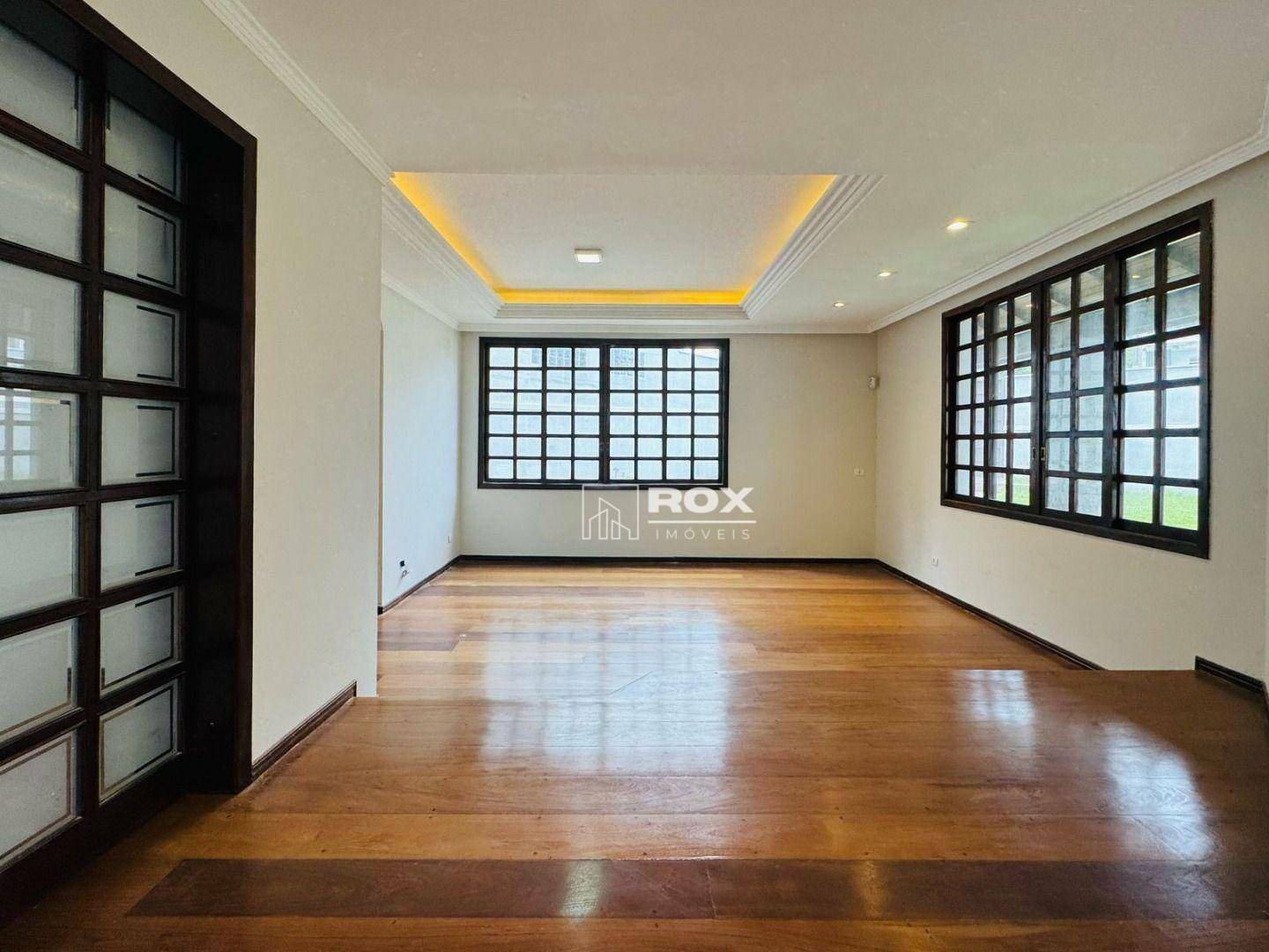 Casa à venda com 5 quartos, 350m² - Foto 10