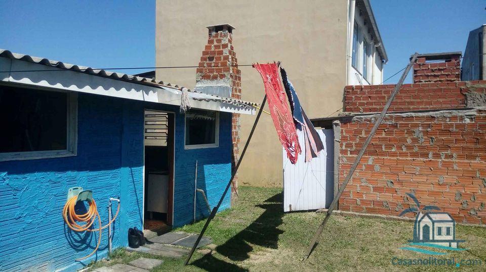 Casa à venda com 2 quartos, 77m² - Foto 11
