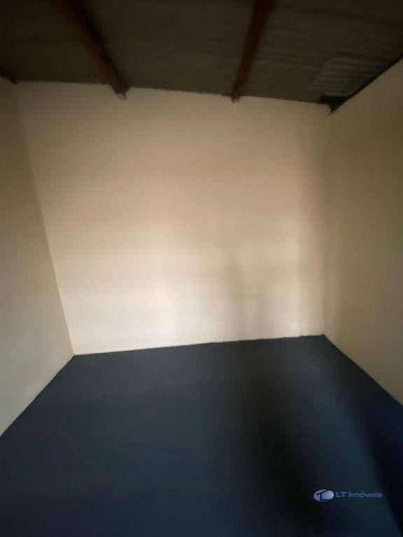 Casa para alugar com 1 quarto, 60m² - Foto 9