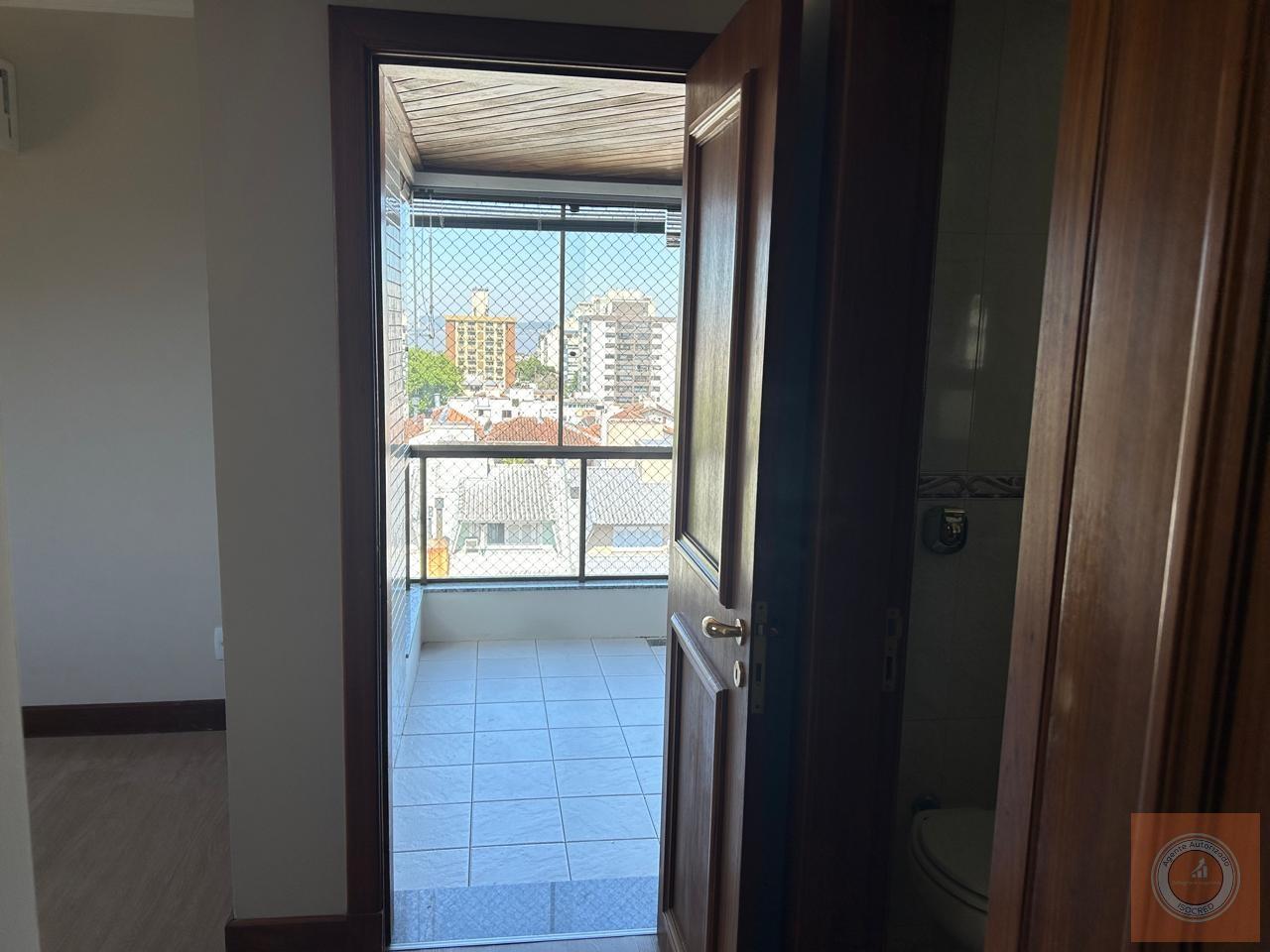 Apartamento à venda com 3 quartos, 94m² - Foto 14