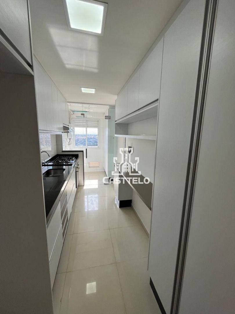 Apartamento à venda com 3 quartos, 82m² - Foto 17