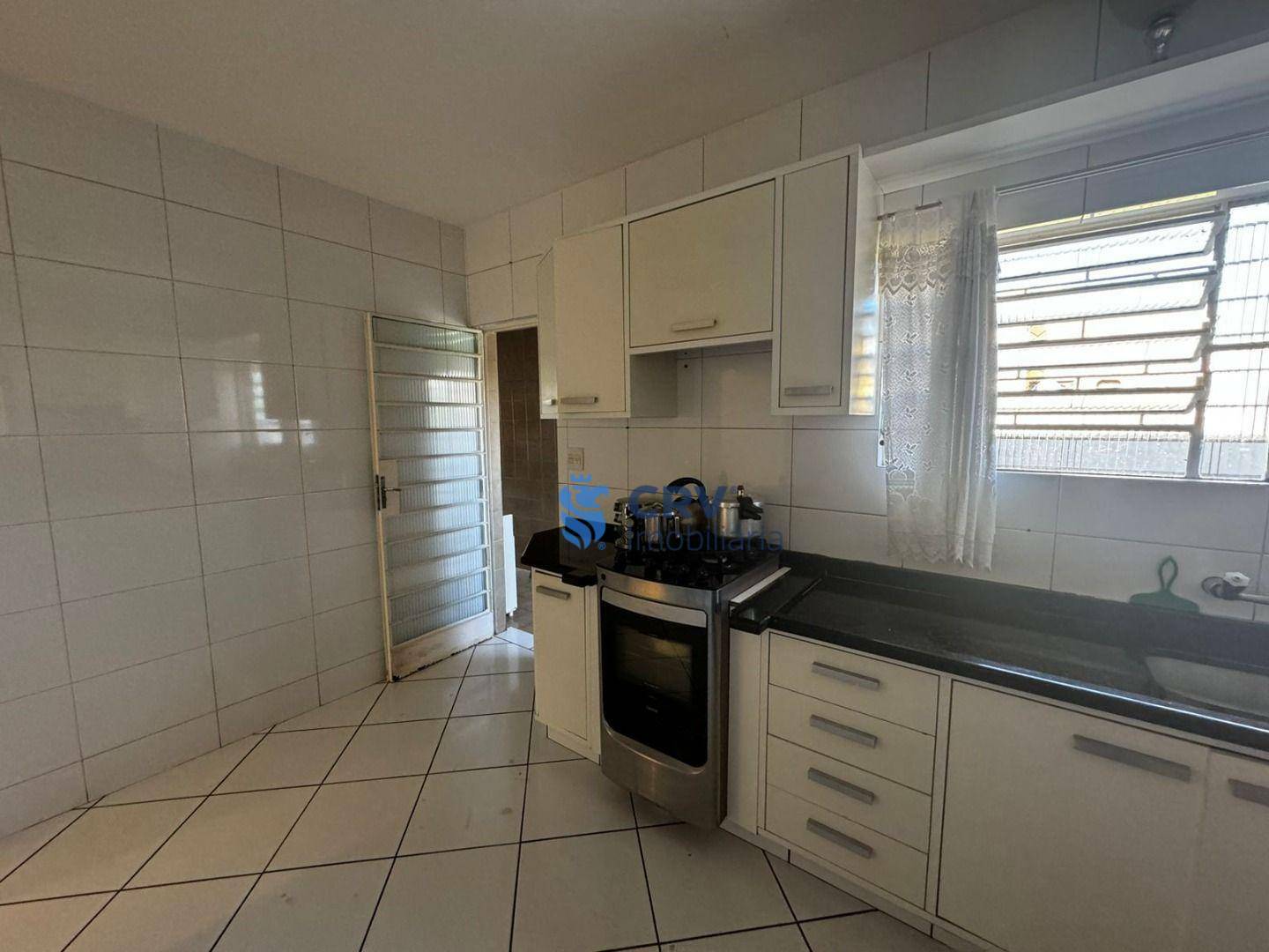 Casa à venda com 3 quartos, 210m² - Foto 7