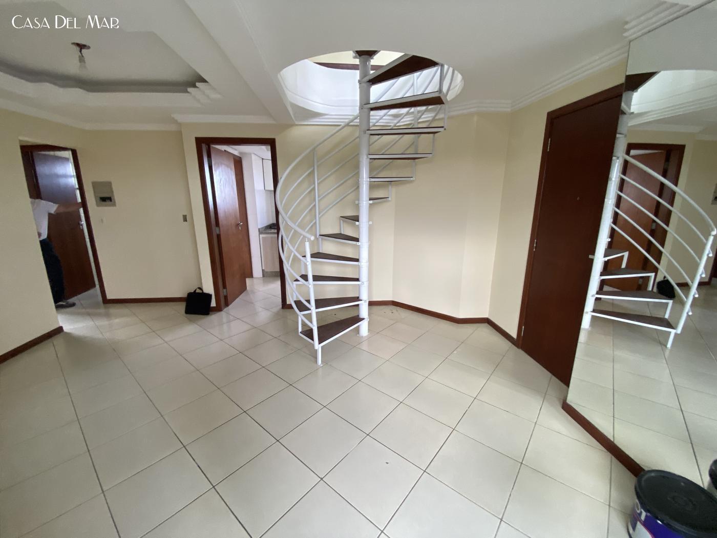 Apartamento à venda com 3 quartos, 137m² - Foto 12