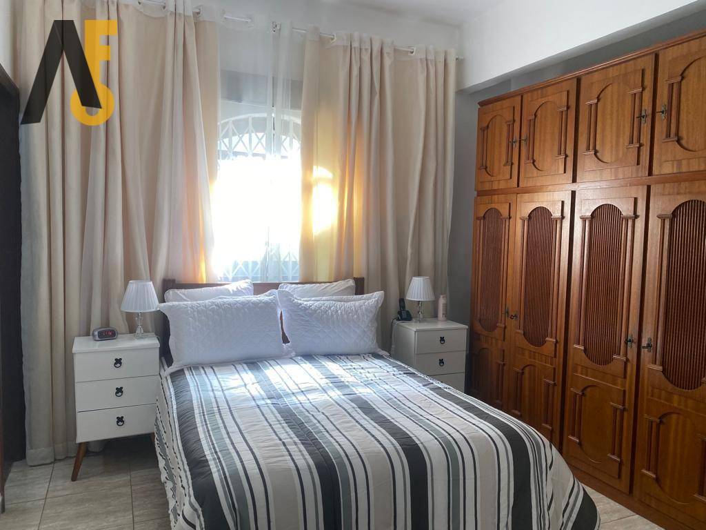 Casa à venda com 4 quartos, 160m² - Foto 8