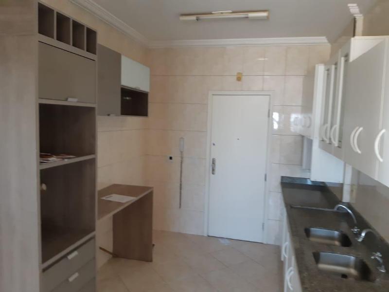 Apartamento à venda com 4 quartos, 135m² - Foto 39