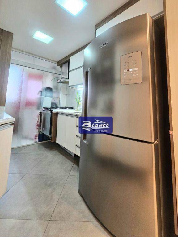 Apartamento à venda com 2 quartos, 82m² - Foto 14