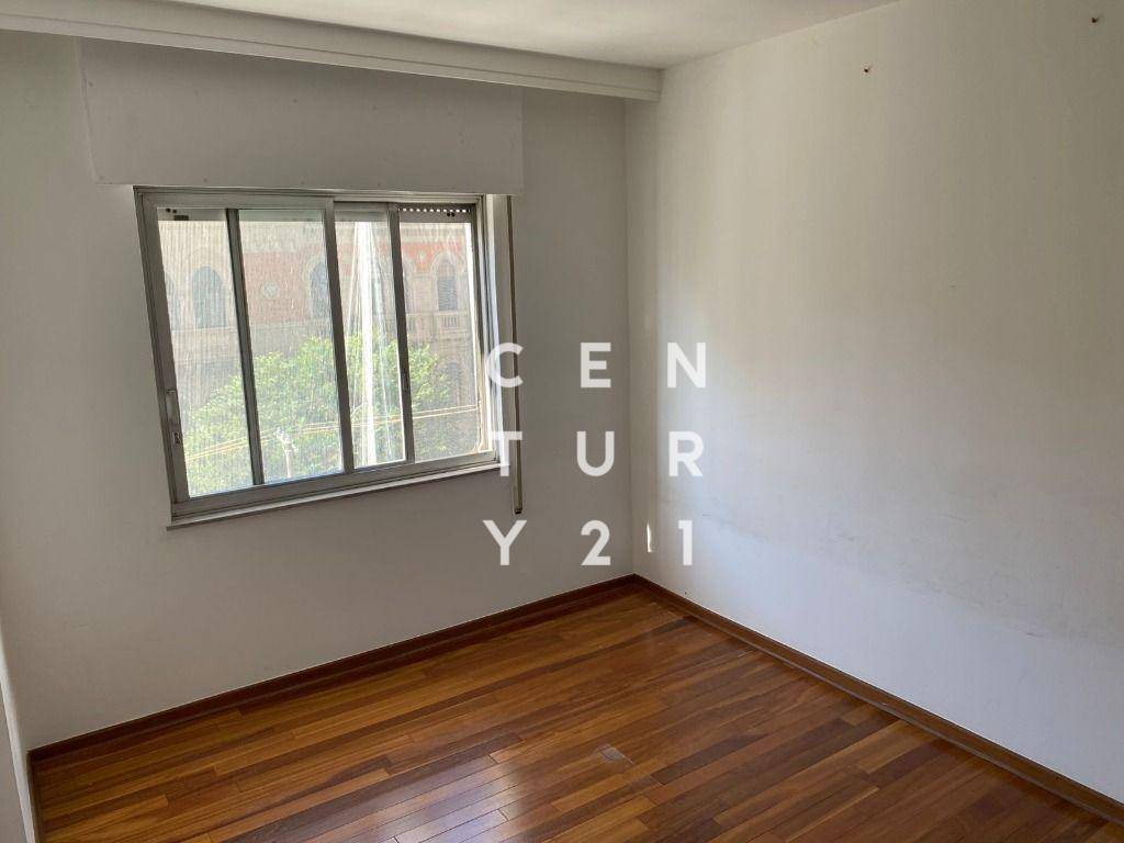 Apartamento à venda com 3 quartos, 214m² - Foto 20