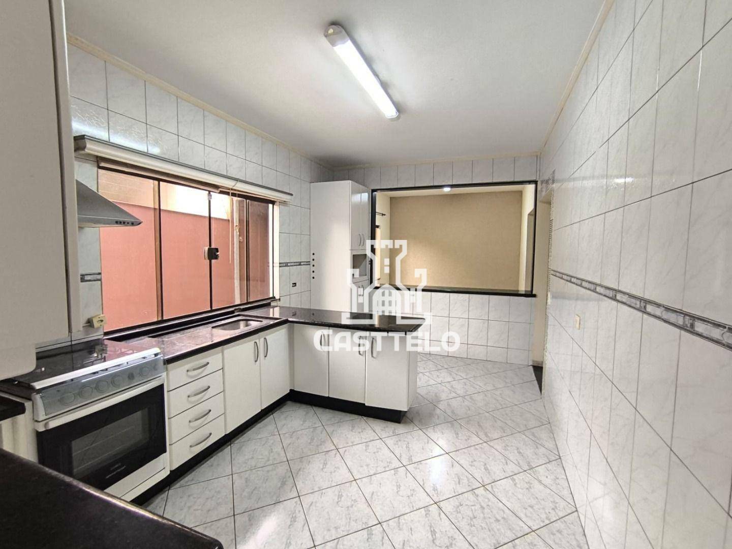 Casa à venda com 4 quartos, 198m² - Foto 15