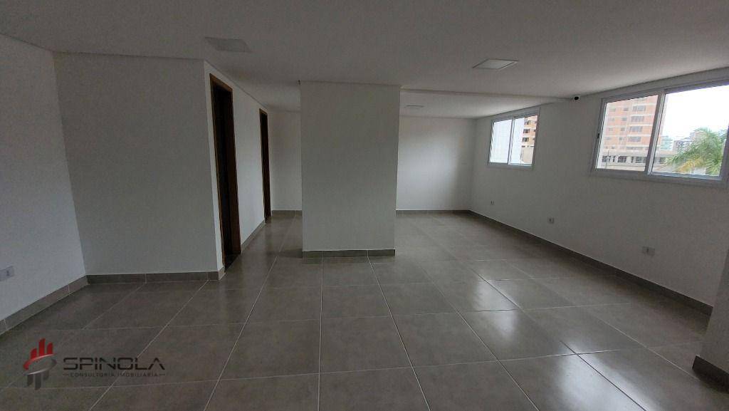 Apartamento à venda com 2 quartos, 75m² - Foto 4