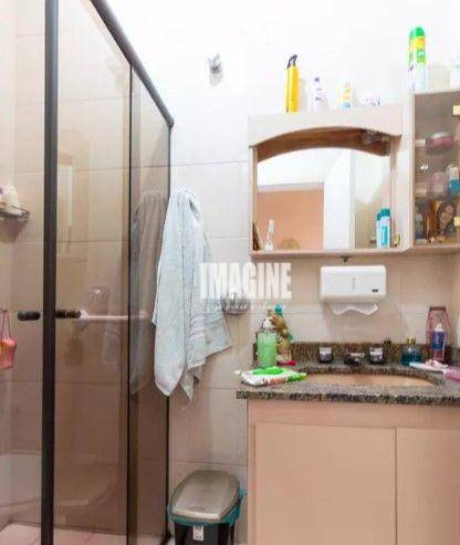 Casa à venda com 4 quartos, 150m² - Foto 19