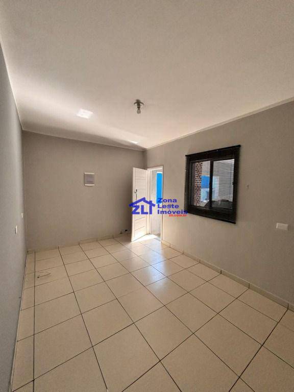 Casa para alugar com 2 quartos, 110m² - Foto 6